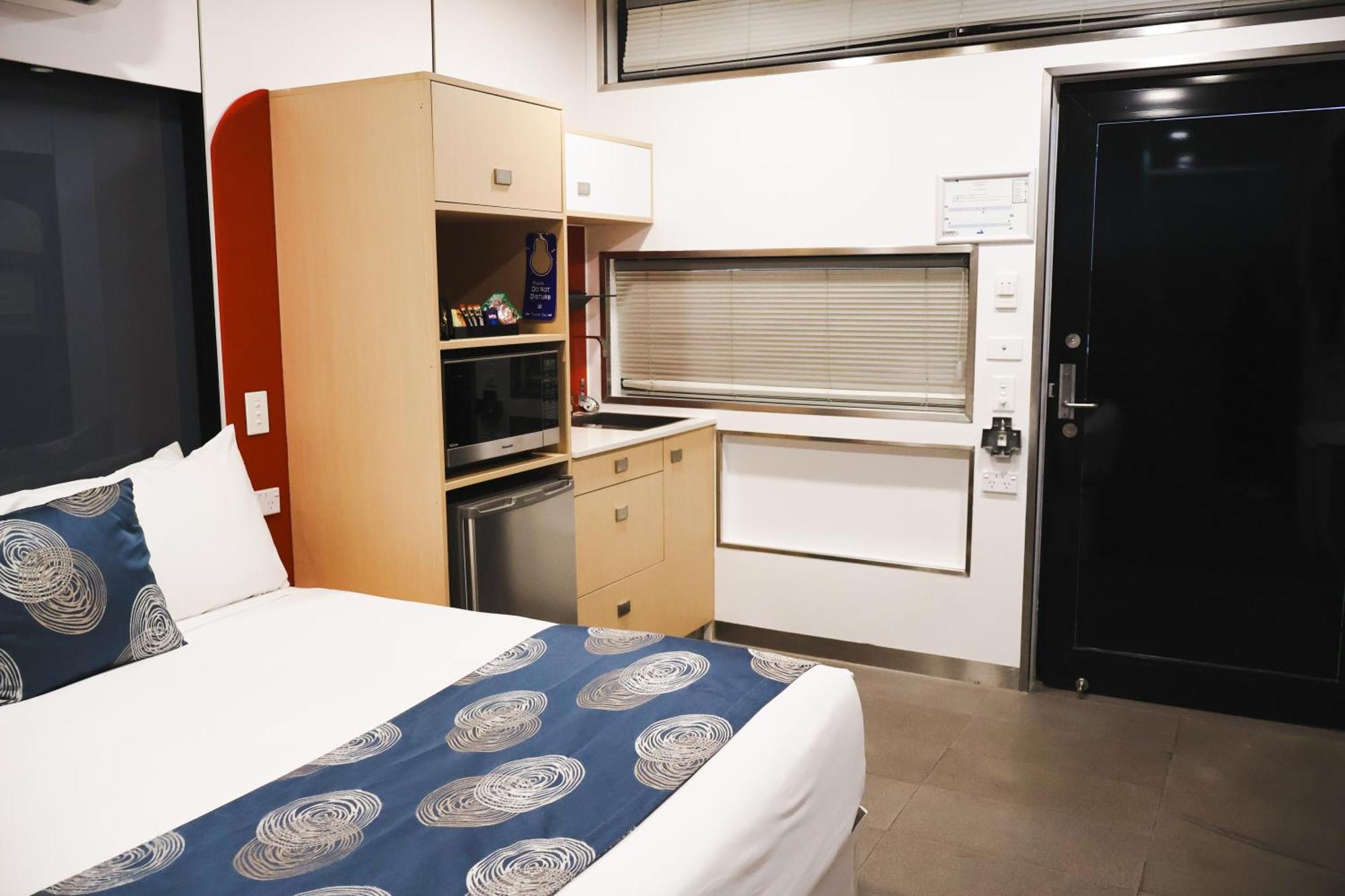 - Formerly Motel 3*